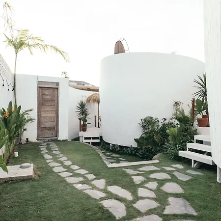 Makaii Tiny Villas With Private Pools